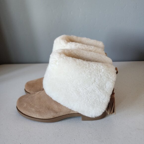 Larroude Suede Bootie "NEW" - Picture 5 of 16